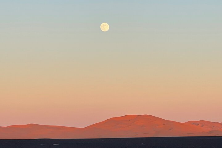 Merzouga Overnight Camel Trek, Sandboarding & Desert Camp
