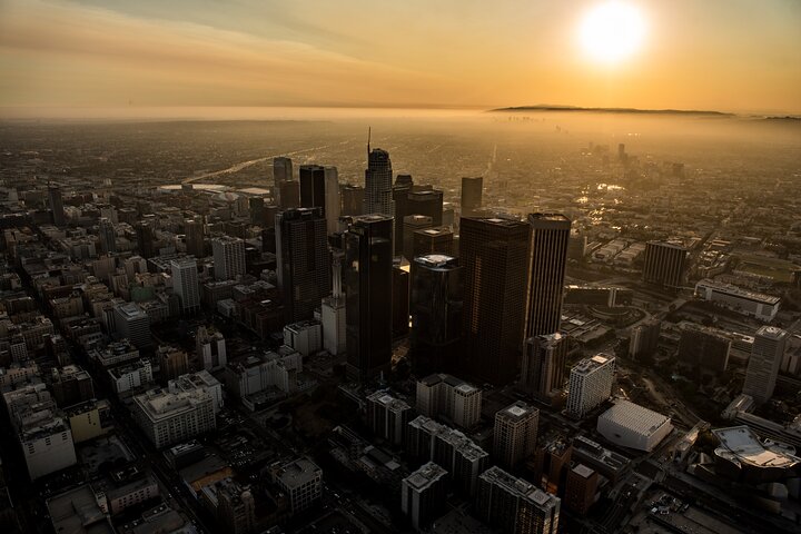 Downtown LA Lights: Your Private Sunset and Night Helicopter Tour