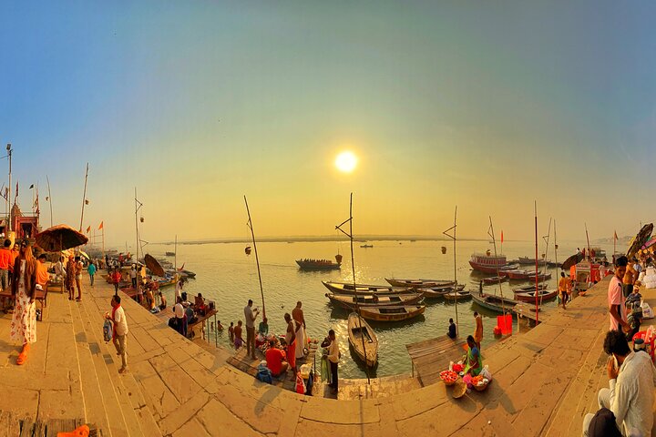 Explore Varanasi’s heritage