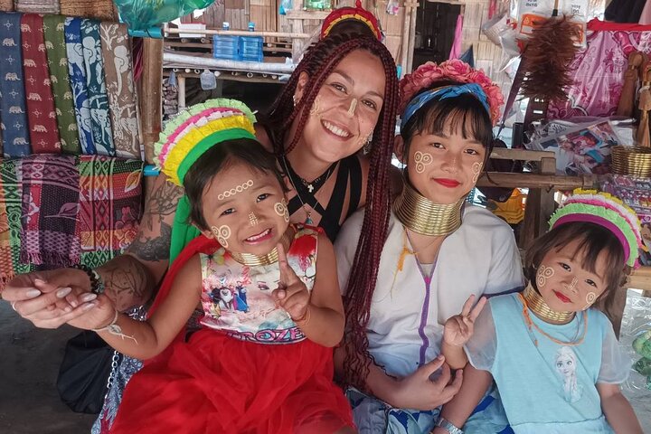 Full Day Group Tour in Chiang Rai
