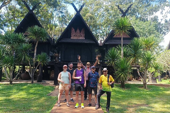 Full Day Group Tour in Chiang Rai