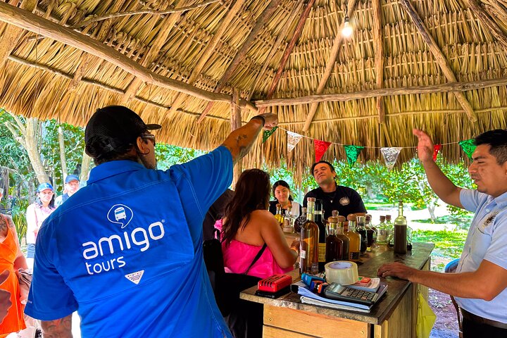 Chichen Itza, Cenote & Valladolid Tour with Tequila and Lunch