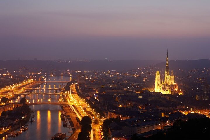 Rouen: Private Walking Tour with a Licensed Tour Guide