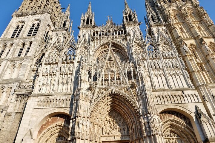 Rouen: Private Walking Tour with a Licensed Tour Guide