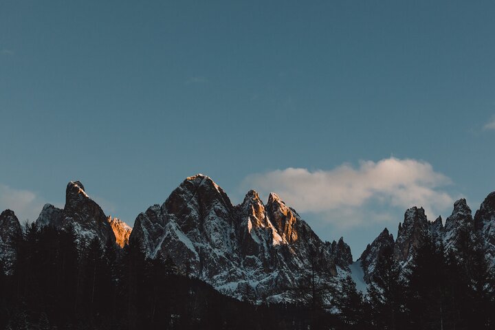 Dolomites Private Tour from Innsbruck: "Taste" of other Italy.