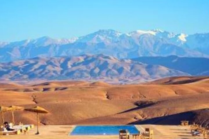 Agafay Desert: Dinner Show with Quad Bike and Sunset Camel Ride