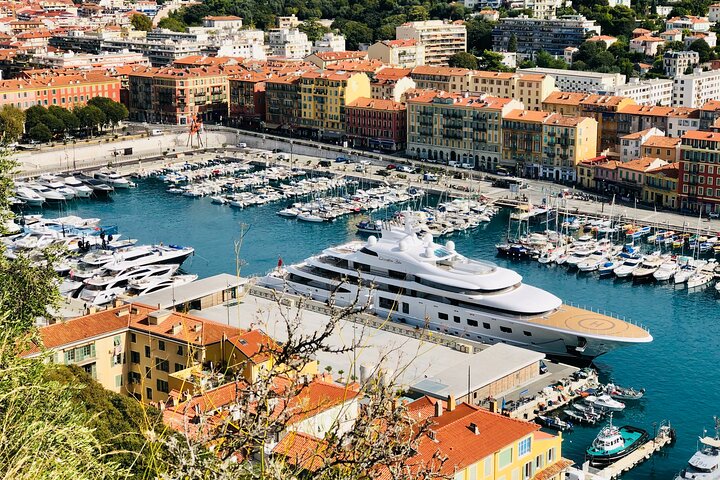 Guided Walking Tour in Nice France