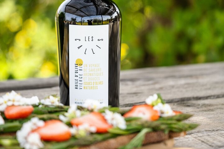 Private Provence Olive Oil & Wine Tasting + Vinaigrette Workshop