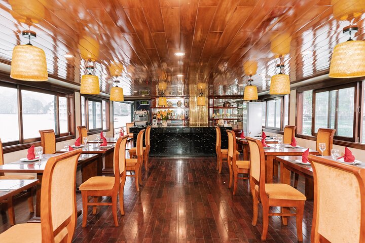 2 Days 1 Night on Lan Ha Bay at Daiichi Boutique Cruise