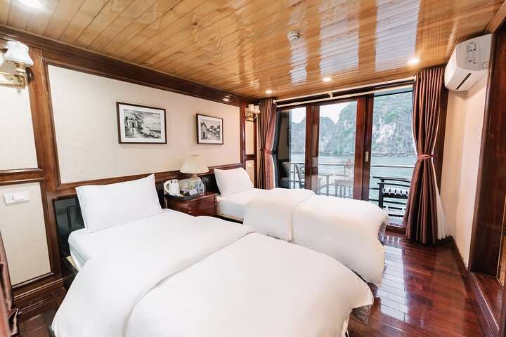 2 Days 1 Night on Lan Ha Bay at Daiichi Boutique Cruise