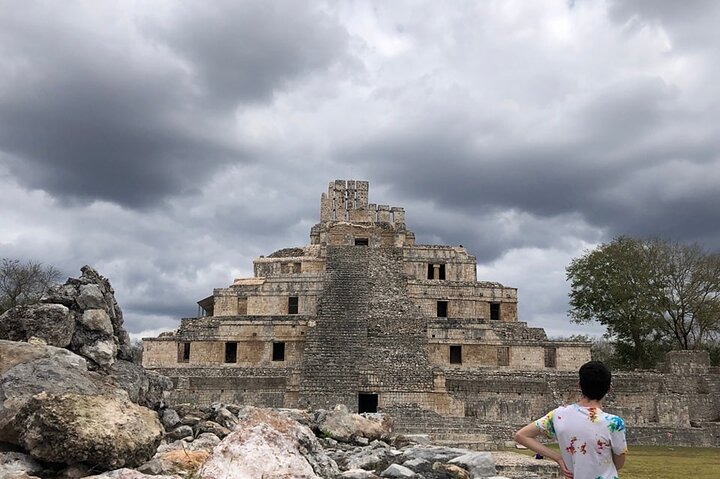 Edzná with a local: a Mayan voyage