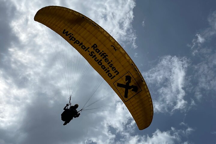 Paragliding Tandem with World Champion, Stubaital