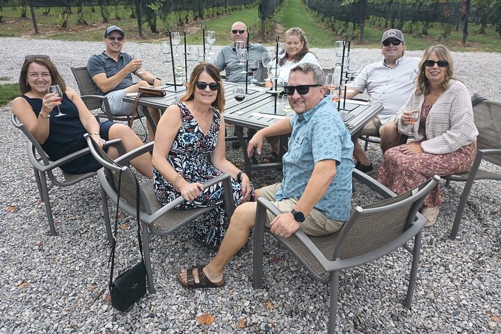 NON-BUS Old Mission Sunset AFTERNOON Wine & Distillery Tour