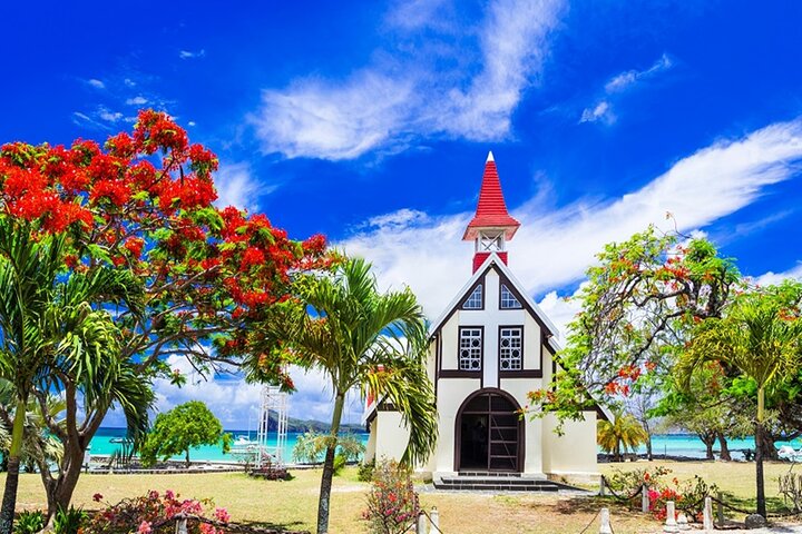 The Complete North: Full Day Private guided North Tour