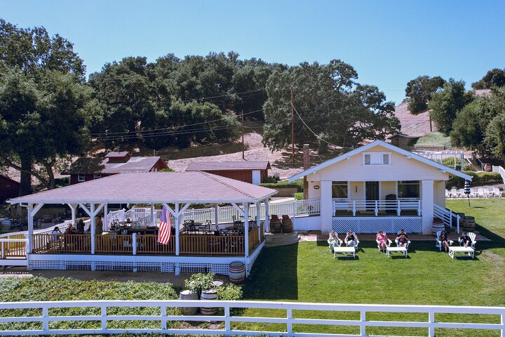 3-Winery Santa Ynez Tour with Picnic Lunch & Tasting Fees