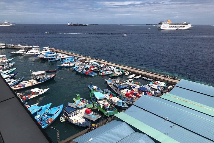 3 Hour Male' City Tour with Local Guide