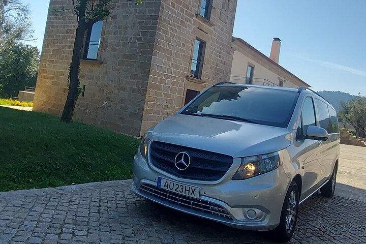 Transfer Taxi Service Porto , Gaia , Airport , Train , Bus , Ship