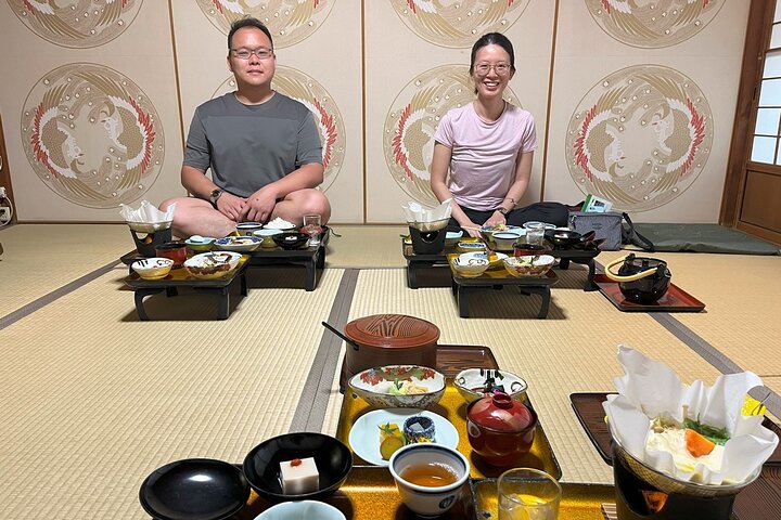 Mt. Koya Sacred Sites in 1 Day Tour with Licensed Guide
