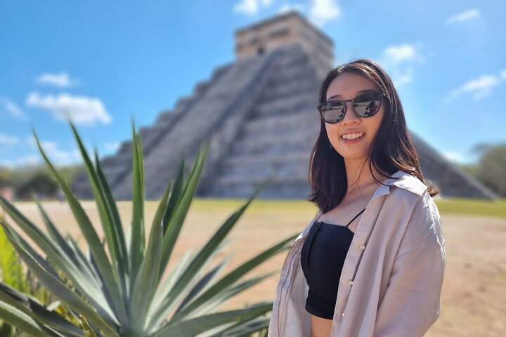 Chichen Itza, Cenote & Valladolid Tour with Tequila and Lunch