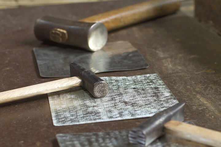 Tin Plate Making Experience in Toyama