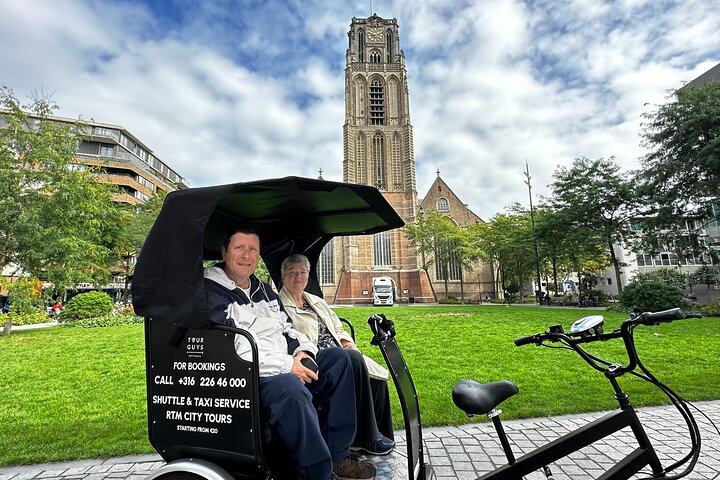 Private Pedicab/Rickshaw Tour of Rotterdam With a Local Guide