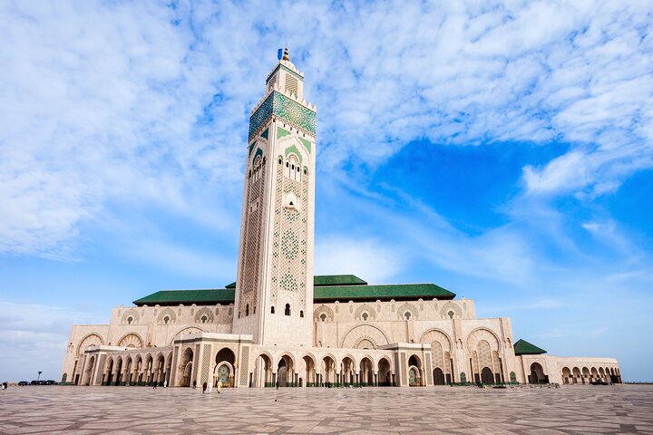 Casablanca City Tour: Hassan II Mosque, Arab League Park & Sights