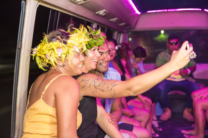4-Hour Rarotonga Going Troppo Nightlife Tour