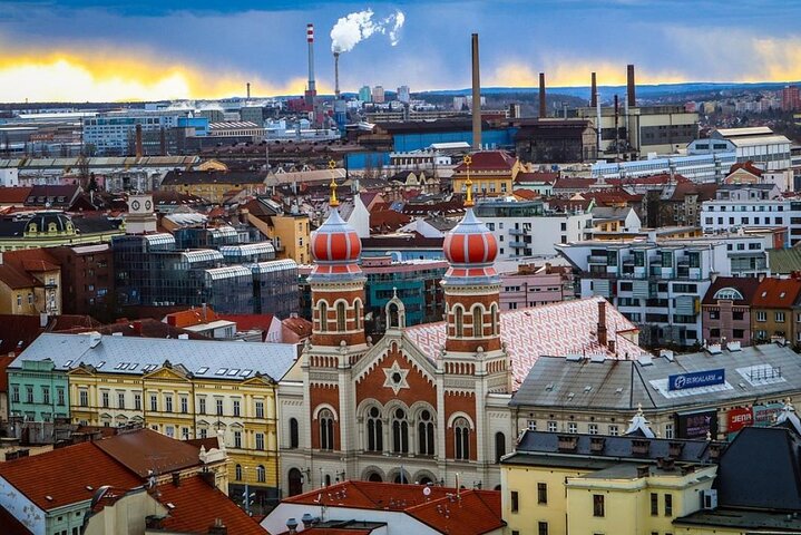 Private Transfer from Pilsen to Prague