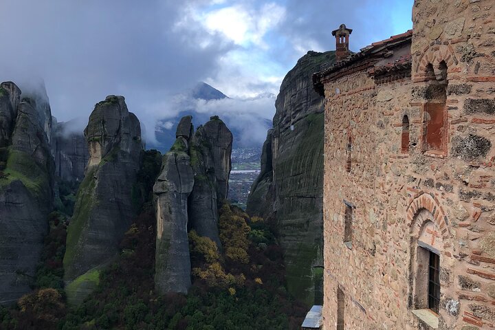 From Athens:Meteora Caves & Monasteries History Day Trip by Train