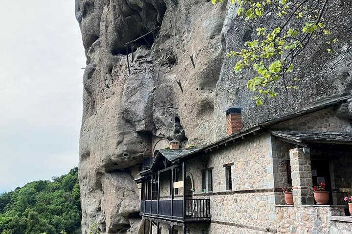From Athens:Meteora Caves & Monasteries History Day Trip by Train