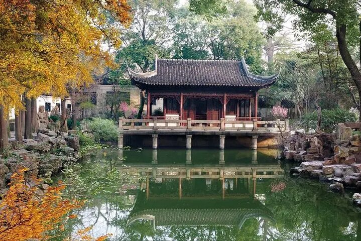 Shanghai: All Inclusive 2-Day Private Tour with Watertown