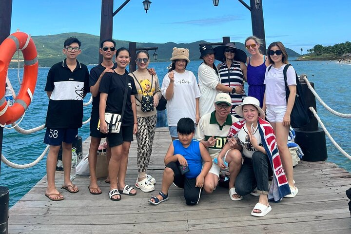 Nha Trang: Hon Mieu and Hon Tam Island Tour with Lunch