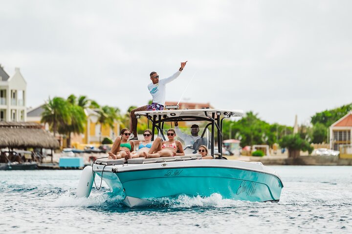 Marine Park - Private Boat charter with LOCAL Captain/ Guide