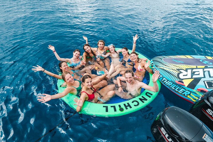 Marine Park - Private Boat charter with LOCAL Captain/ Guide