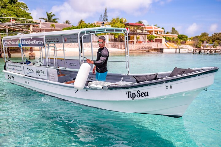 Marine Park - Private Boat charter with LOCAL Captain/ Guide