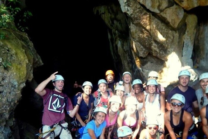 16 Lines Zipline, Cave and Mud Spa Combo Tour with Lunch in Fiji