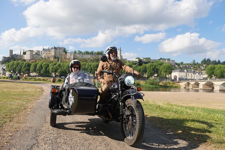 Private Full Day Tour Check-out from Saumur
