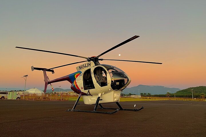KAUAI LUXURY 60-Minute Doors-Off Helicopter ADVENTURE