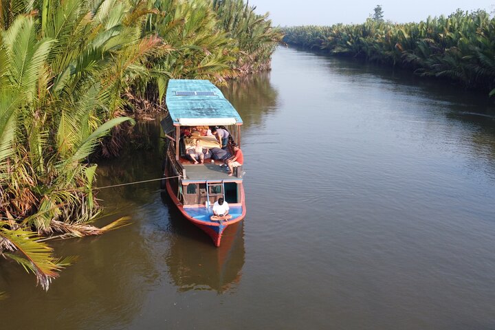 Orangutan Houseboat Kelotok Tanjung Puting 3 Days Share Cost