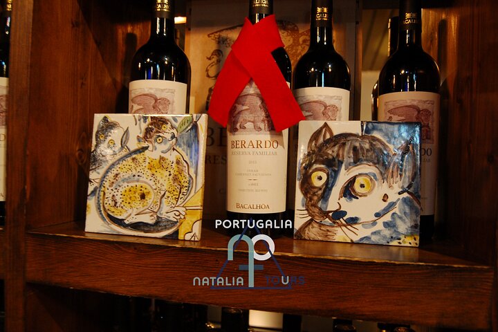 Lisbon Getaway: Private Arrábida Wine & Food Tour