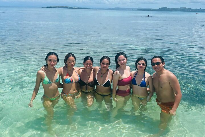Private Tri Island Hopping & Boodle Fight Lunch in Siargao Island