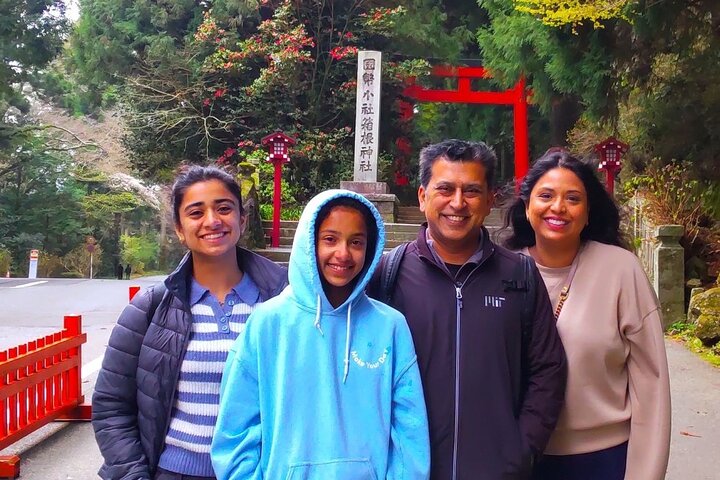 Hakone Customized Private Tour in 1 Day with Licensed Guide