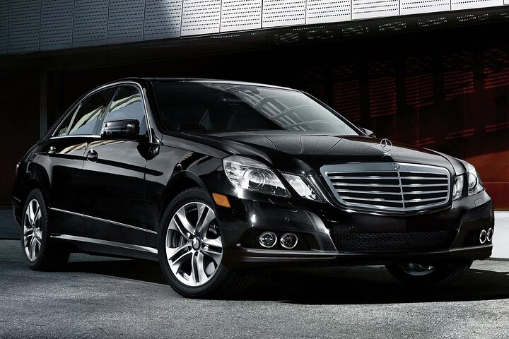 Private Transfer From Vienna Airport To Vienna Hotels