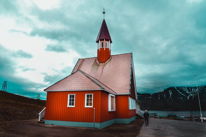 Svalbard Discover the Mining Settlement of Pyramiden