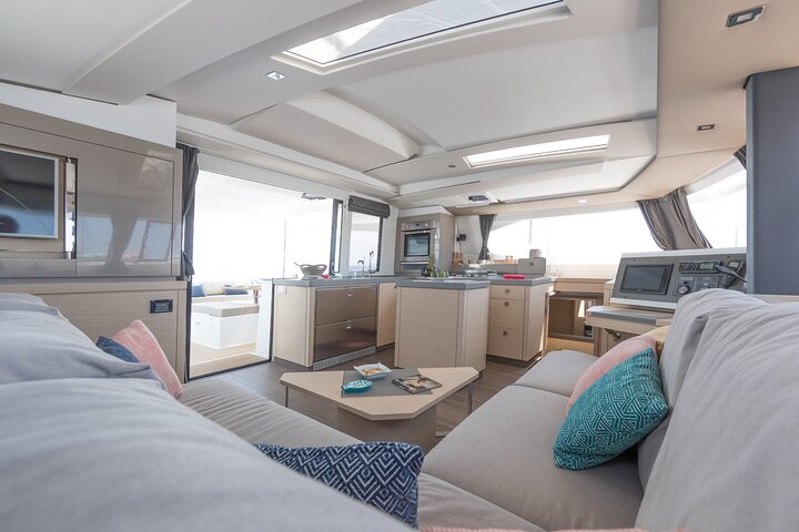 Mykonos: Brand-New Catamaran Cruise with Meal, Drinks & Transport