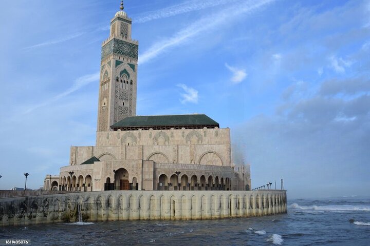 Casablanca Half-day Guided Tour with Hassan II mosque ticket