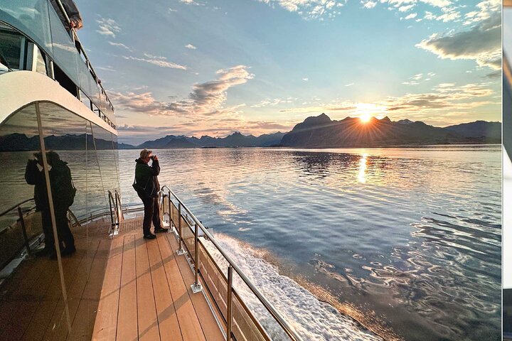 Sea Eagle Sunset Cruise