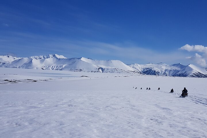 Snowmobile tour on Vatnajökull