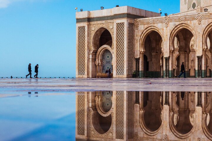Private Guided Tour of Casablanca Including Mosque Entrance