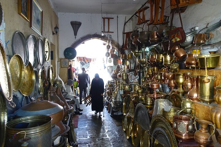 Private Guided Tour of Casablanca Including Mosque Entrance